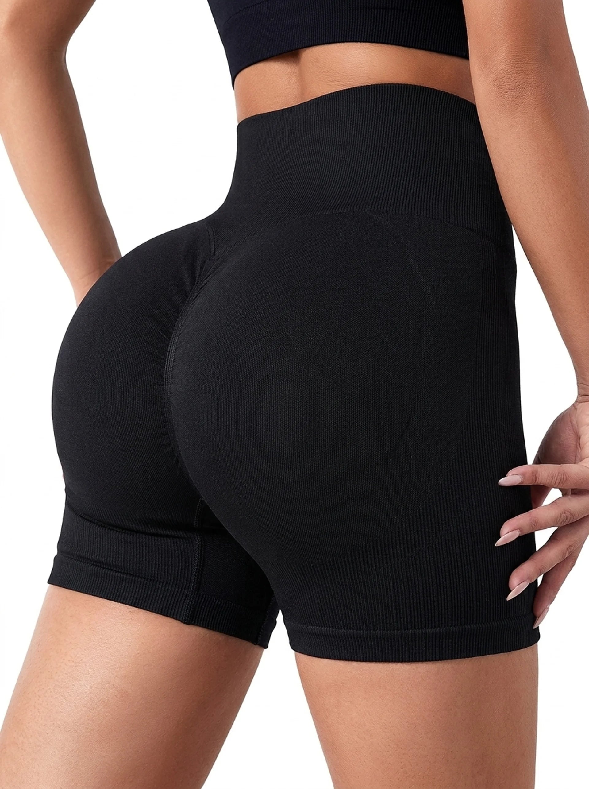 Voltique Scrunch Seamless Shorts
